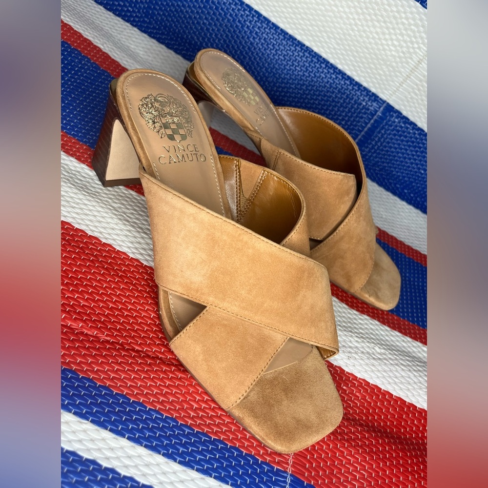 NWOT Vince Camuto Slip On Suede Criss Cross Stap Tan Women's Block Heels Mules 8 - Picture 12 of 16